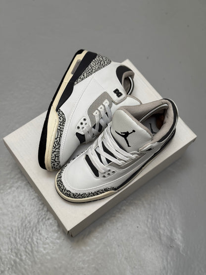 Air Jordan Retro 3 “Hide N Seek”