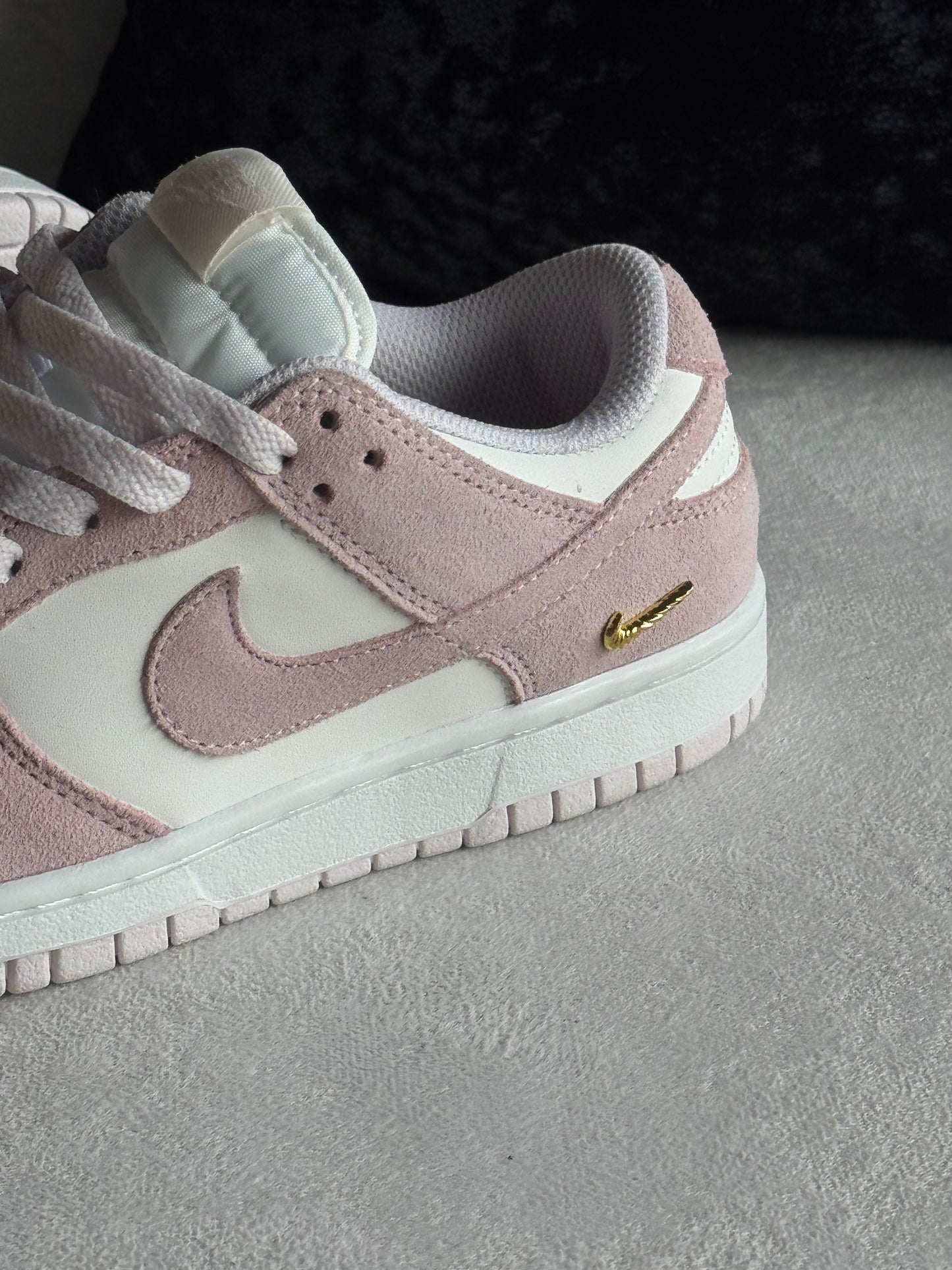 Nike Dunk Low Pearl Pink