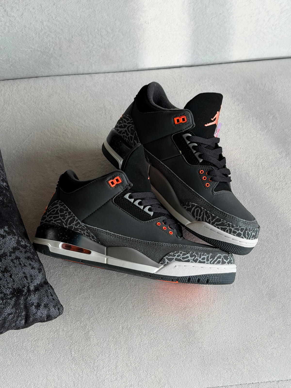 Nike Air Jordan 3 Retro "Fear"