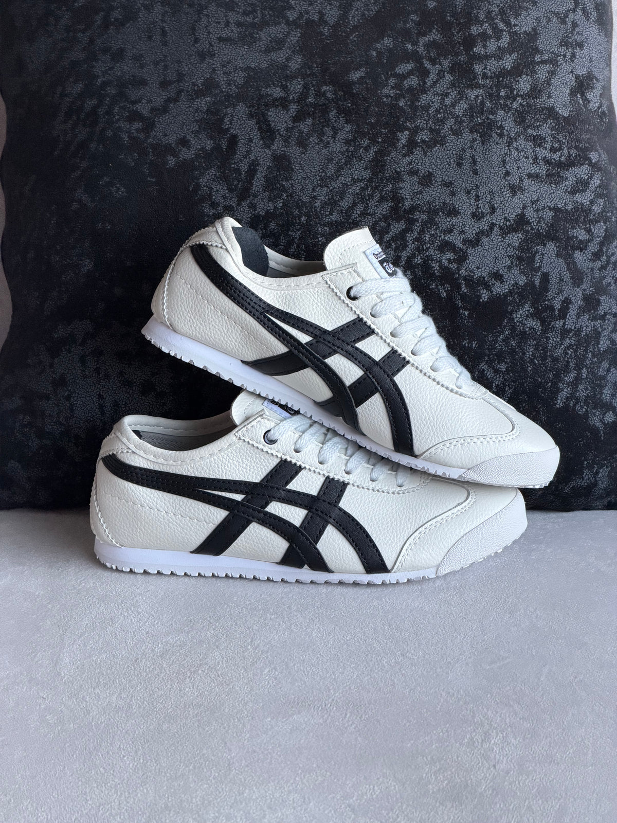 Onitsuka Tiger Mexico 66