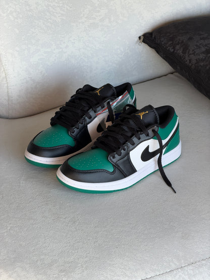 Air Jordan 1 Low "Green Toe"