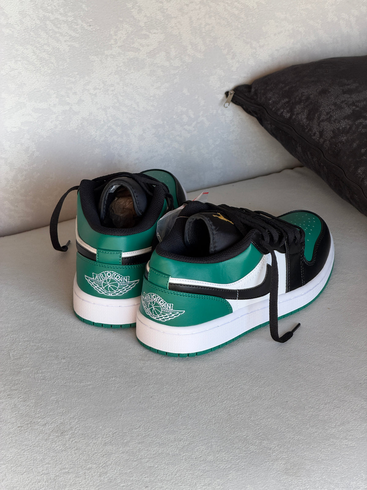 Air Jordan 1 Low "Green Toe"