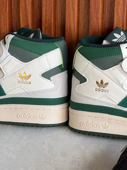 Forum 84 High "Off White / Team Dark Green"