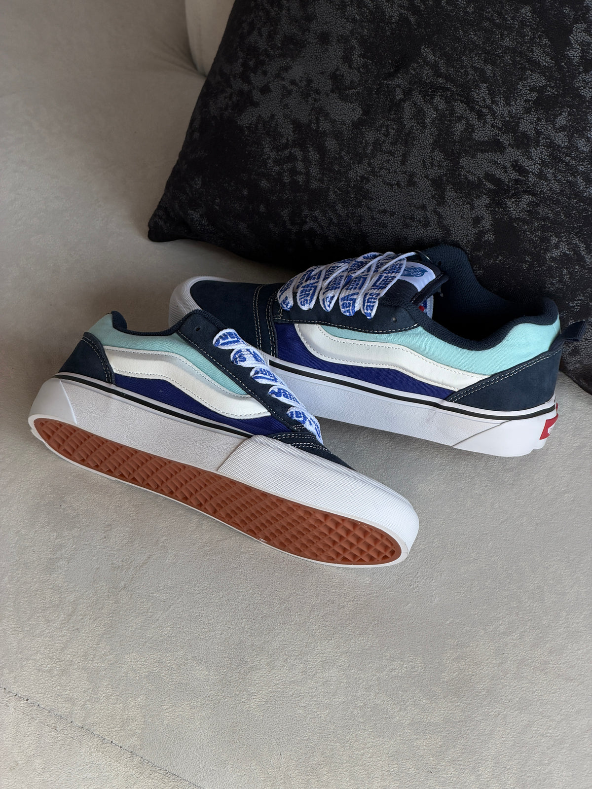 Vans Knu Skool