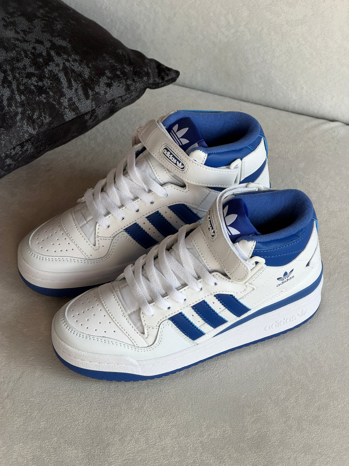 Adidas Forum Mid
